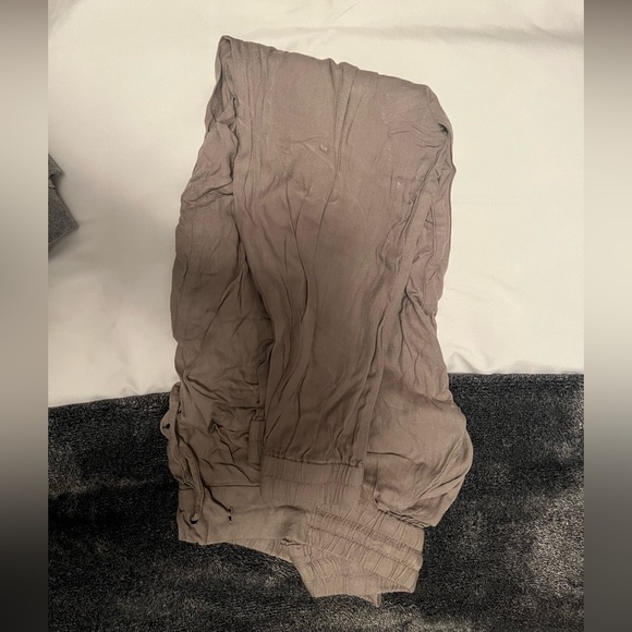 Sunday best pants - Picture 3 of 3